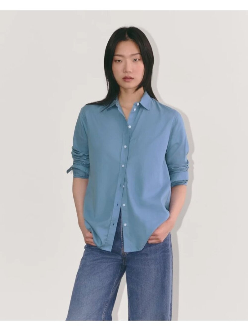 Everlane The Silky Cotton Relaxed Shirt in Bluebell 0 Womens Button Down Top
